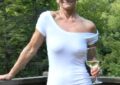 Très jolies femme mure recherche sexfriend sur Saint-Herblain