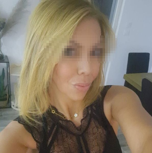 Servir de sexe friend à cette pétillante Arabe